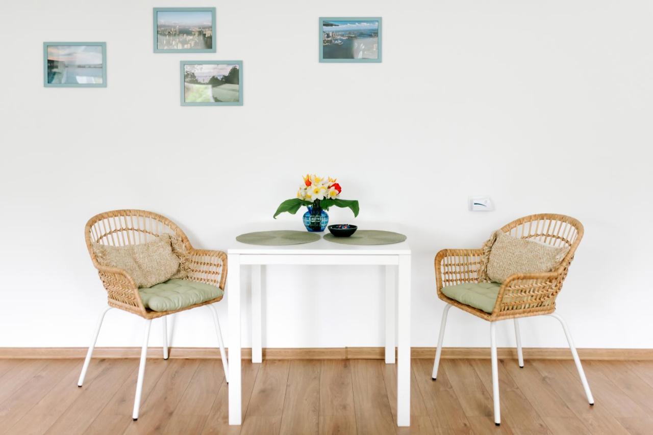Lake Aluksne Studio Apartment Экстерьер фото